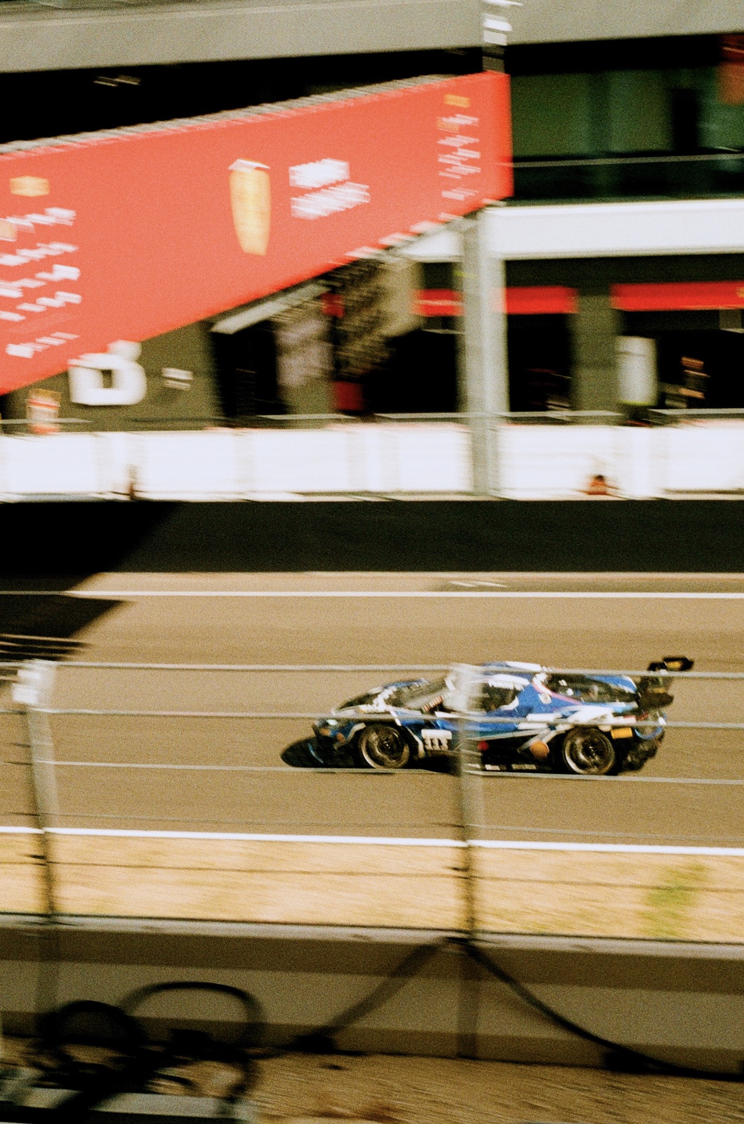 Blue Machine, No Time to Look